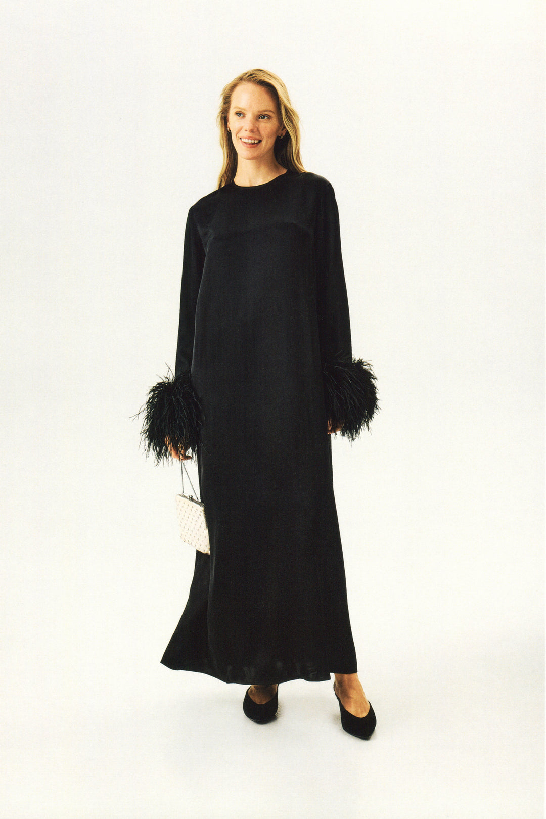 Suzi Maxi Dress with Detachable Feathers in Black