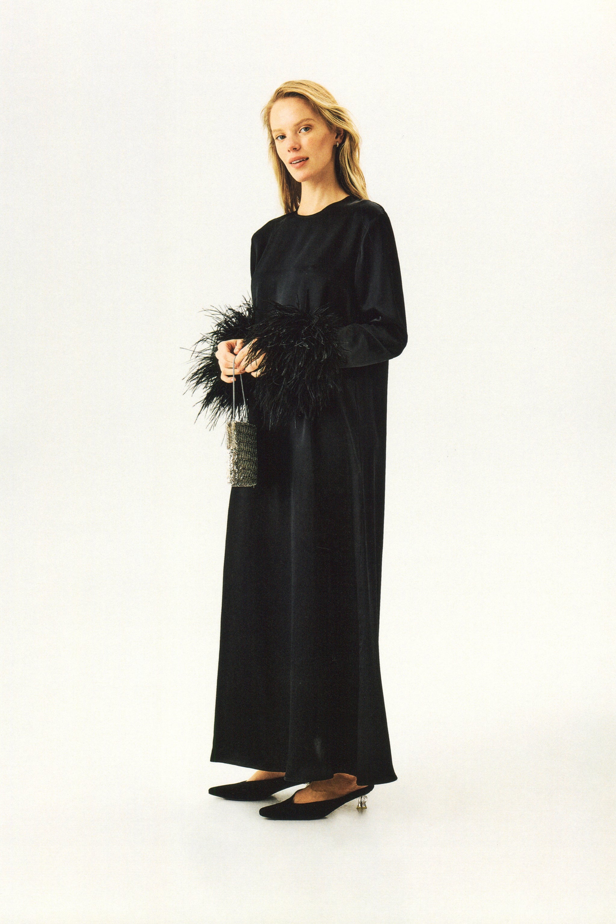 Suzi Maxi Dress with Detachable Feathers in Black