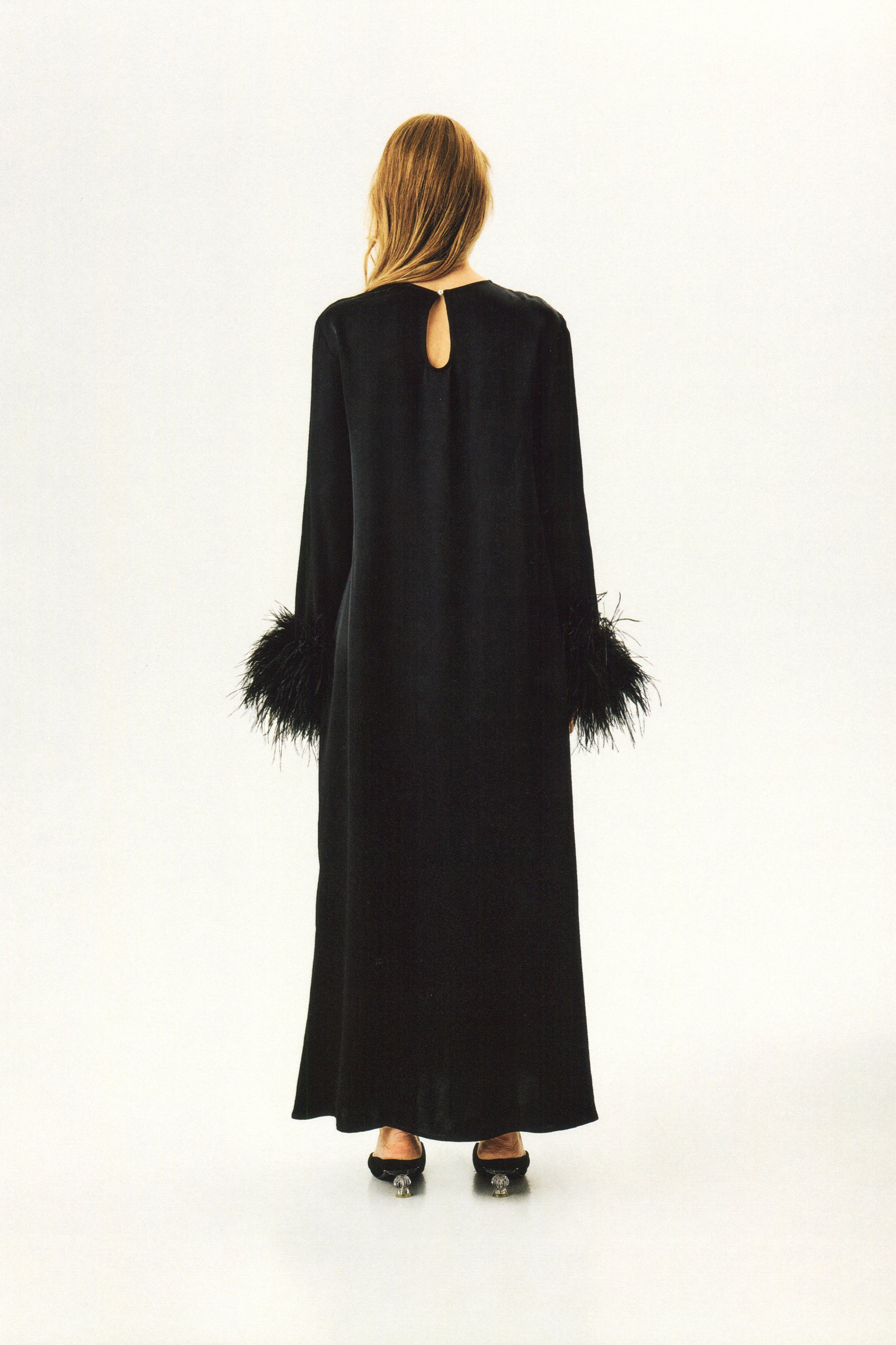 Suzi Maxi Dress with Detachable Feathers in Black