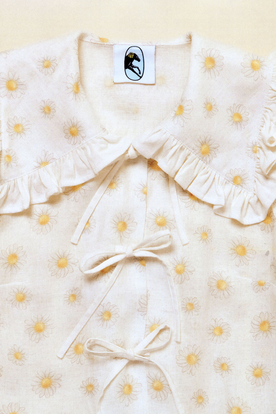 Puff Linen Lounge Shirt in Daisies