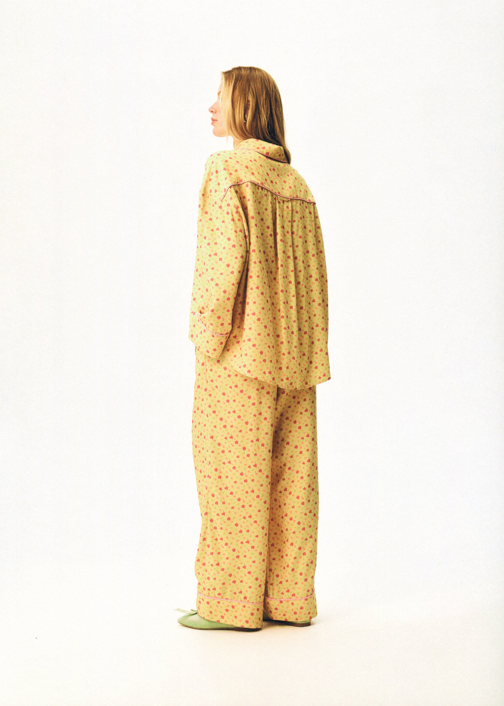 Pastelle Oversized Shirt in Wild Pansies
