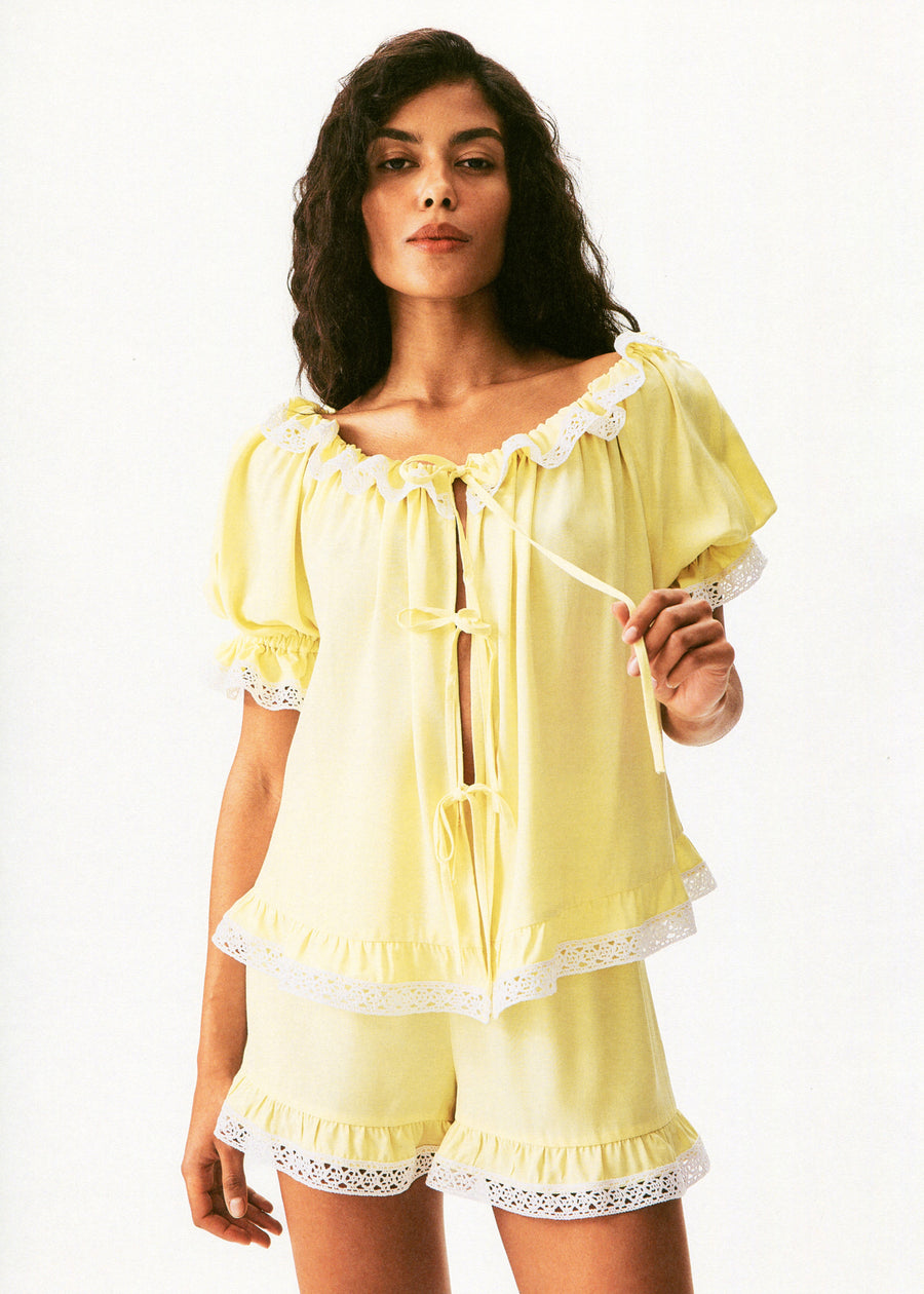 Romantica Set with Short in Yellow