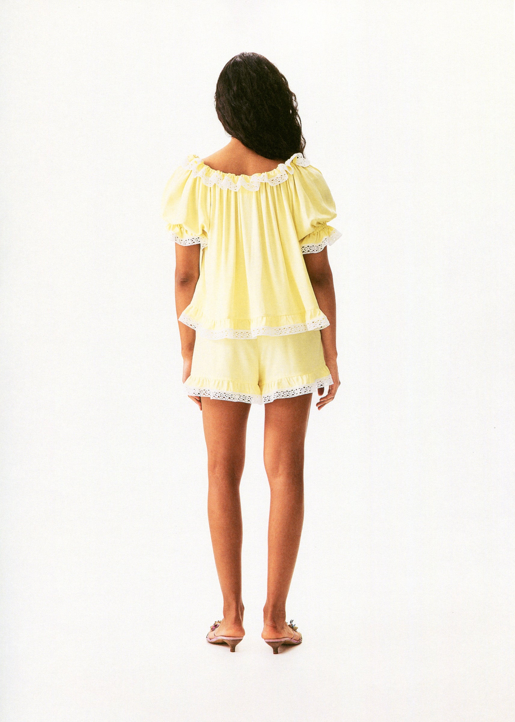 Romantica Set with Short in Yellow
