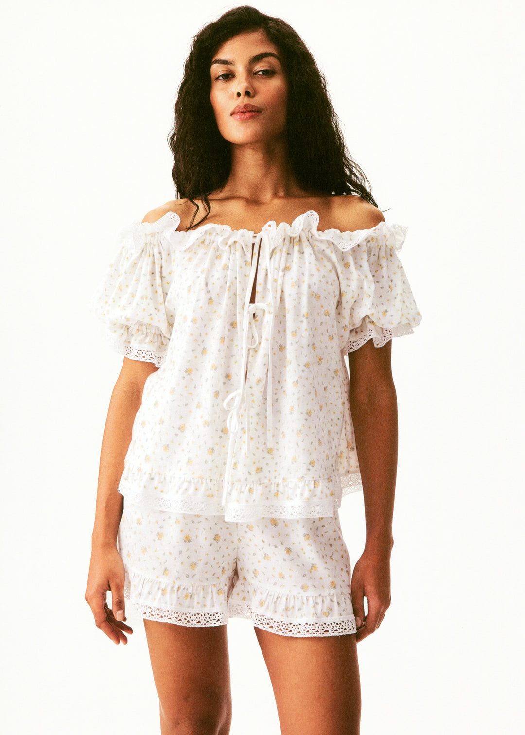 Romantica Set with Short in Mimosa